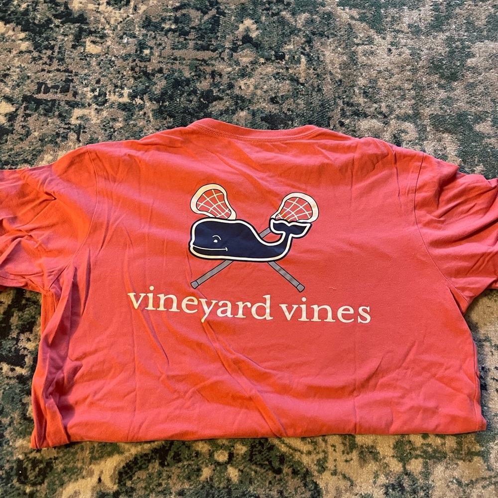 Vineyard vines